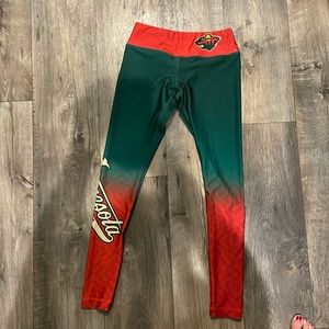 Minnesota wild leggings